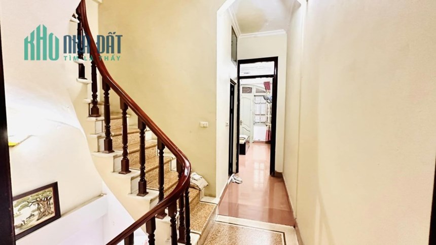 Bán nhà Vĩnh Hưng, Hoàng Mai, phân lô ô tô tránh, ngõ thông tứ tung 42 m2, 6 tỷ 450