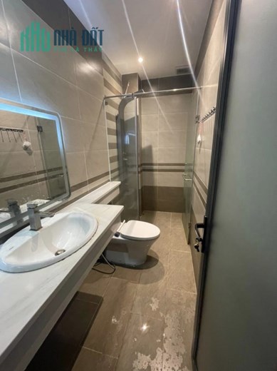 MẶT TIỀN ĐƯỜNG 10M THẠNH LỘC QUẬN 12 - KHU PHÂN LÔ, 4 TẦNG - VỊ TRÍ ĐẸP PHÙ HỢP KINH DOANH.
