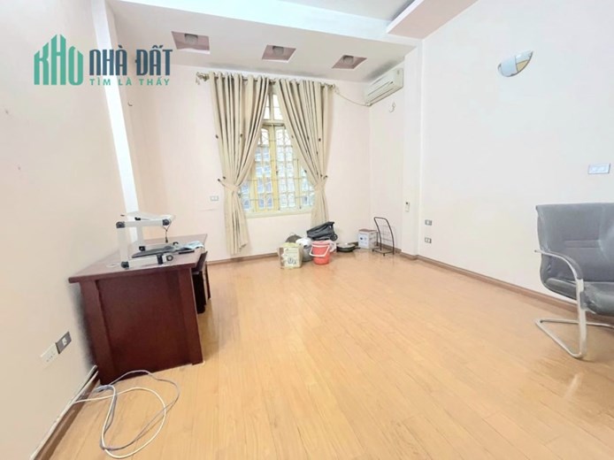 💥Phân lô Ô tô trung tâm Cầu Giấy 55m 5T, ngõ thông trải nhựa, chỉ 10 tỷ💥