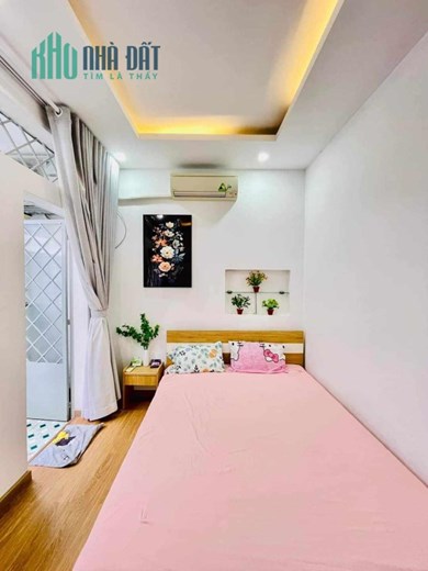 QUÁ HÓT- CĂN NHÀ HUỲNH VĂN NGHỆ - P.12- TÂN BÌNH
DIỆN TÍCH 38M2( 4X9,5) NỞ HẬU- GIÁ CHỈ 3,98 TỶ.