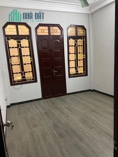 Cho thuê nhà, VP, KD, 50m2, 4T, 5N, đủ đồ. 20 tr, Cầu Giấy.