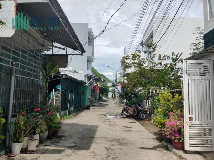 BÁN ĐẤT TẶNG NHÀ GẦN BIỂN NHA TRANG KHÁNH HÒA
