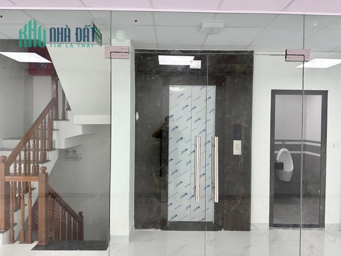 BÁN GẤP  SIÊU PHẨM TOÀ VP -  KHU ĐẤU GIÁ TÂN TRIỀU 123 MÉT  -10 TẦNG THANG MÁY MỚI KOONG -  SỔ PHÂN