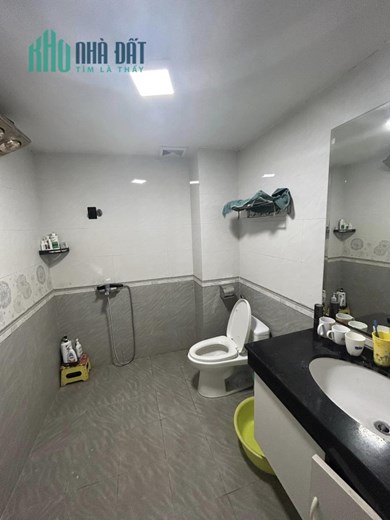 Độc quyền bán nhà Văn Quán, ô tô tránh, 5 tầng 40m2, MT4,5m, hơn 7 tỏi