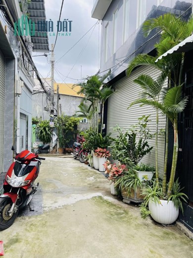 160  NGUYỄN VĂN QUỲ - 4 TẦNG - 4PN - NGANG 4M - CHỈ 6 TỶ 850  VIEW CẦU PHÚ MỸ XE HƠI NGỦ NHÀ - HXH