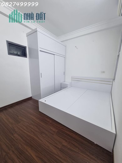 Không có căn thứ hai ! Nhà đẹp Hào Nam,gần phố, ở ngay,52m*4T giá 5.05 tỷ