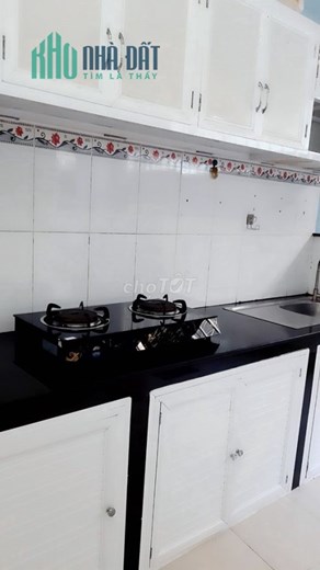 Cần cho thuê nhà 1 lầu, hẻm xe hơi 691 Trần Xuân Soạn