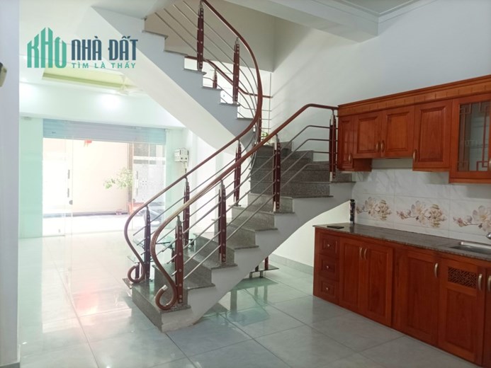 NHÀ ĐẸP - GIÁ TỐT - CHÍNH CHỦ Cần Bán Nhà  Vị Trí Đẹp Tại Đằng Hải- Hải An
