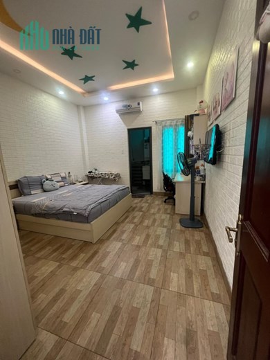 BÌNH TÂN - LIÊN KHU 2-10 - 4 TẦNG - 85M2 - HẺM XE HƠI - BÁN NHÀ TẶNG NỘI THẤT CỰC XỊN - GIÁ NHỈNH