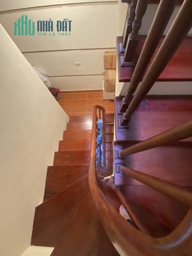MẶT ĐƯỜNG HOÀNG MAI - 40M2 X 4 TẦNG - Ô TÔ ĐỖ CỬA - KD SẦM UẤT - CHỈ HƠN 6 TỶ