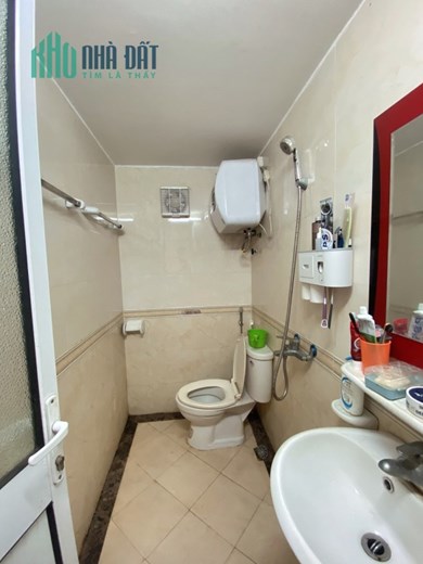 MẶT ĐƯỜNG HOÀNG MAI - 40M2 X 4 TẦNG - Ô TÔ ĐỖ CỬA - KD SẦM UẤT - CHỈ HƠN 6 TỶ