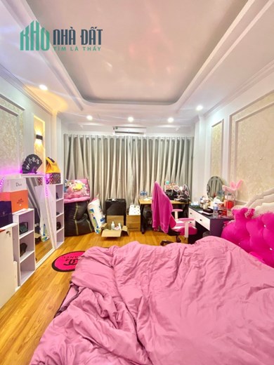 Siêu phẩm Kim Giang, 38m2, 5 tầng, đẹp, mới, giá 3,45 tỷ, sđcc, ở luôn