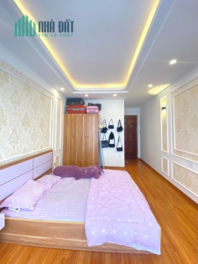 Siêu phẩm Kim Giang, 38m2, 5 tầng, đẹp, mới, giá 3,45 tỷ, sđcc, ở luôn