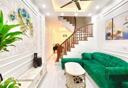 Bán nhà khu Văn Miếu 35m2 5 tầng, 5m ra oto, 3 bước lên phố, 3.6 tỷ