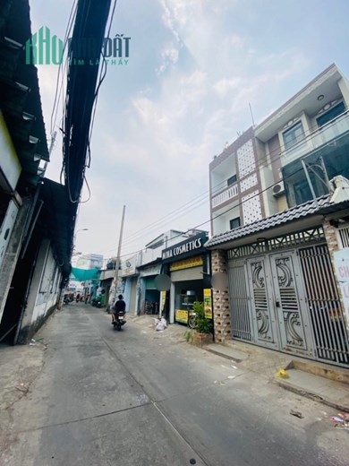 *Lê Trọng Tấn ngay cầu Bưng  cách mặt tiền 40m HXT 80m2,2 Tầng Nhỉnh 5 tỷ