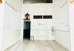Cho thuê nhà 1 lầu hẻm 264 Lê Văn Lương, gần Sunrise City