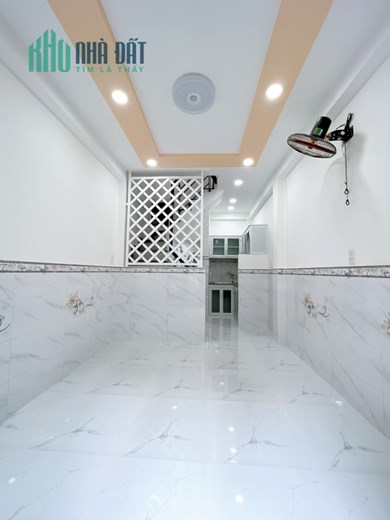Nhà Nguyễn Khoái ĐẸP LUNG LINH cách HXH 25m, 21m2, 2T, SHR, 2.85 tỷ.