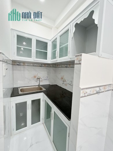 Nhà Nguyễn Khoái ĐẸP LUNG LINH cách HXH 25m, 21m2, 2T, SHR, 2.85 tỷ.
