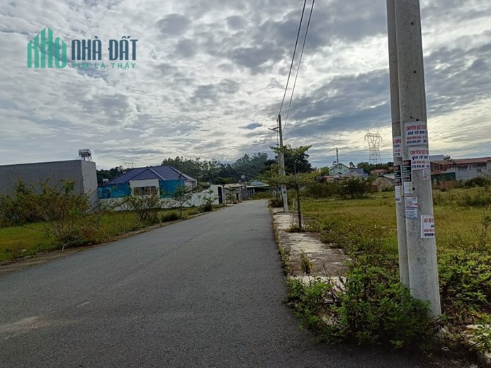 "khu dân cư hot nhất thị trấn giá rẻ nhất khu vực"