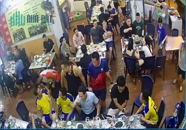 Chính chủ cần sang nhượng quán bia địa chỉ: số 3 - Vĩnh Tuy - Hai Bà Trưng - Hà Nội