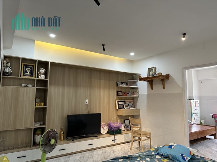 Bán chung cư 3pn, 2wc, full nội thất đang cho thuê 7tr ngay chợ Biên Hoà