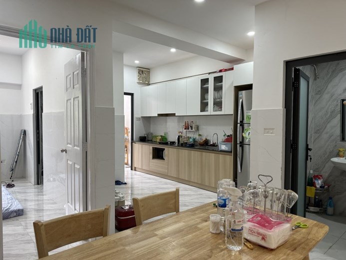 Bán chung cư 3pn, 2wc, full nội thất đang cho thuê 7tr ngay chợ Biên Hoà