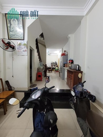 MẶT NGÕ ÔTÔ TRÁNH-CHỦ TỰ XÂY-LÔ GÓC-SỔ ĐẸP-KINH DOANH-52M 5xTỶ-THẠCH CẦU LONG BIÊN