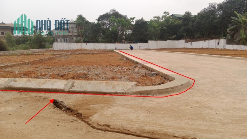Cần bán lô góc 2 mặt tiền diện tích 68m2 full thổ cư, mặt tiền rộng 15m, Tp Hà Nội