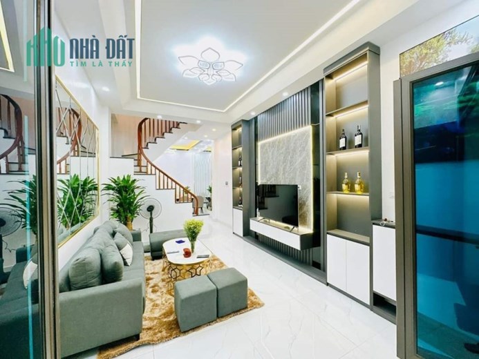 Nhà Thái Hà 33m tổng 3PN gần Ô Tô Vuông Vắn Không Lỗi Phong Thủy giá chỉ 3.9 tỷ