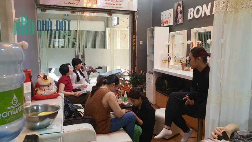 Cần sang nhượng lại cửa hàng tại Đống Đa Hà Nội Có sẵn đồ Nail-Mi-Tóc chỉ việc đến làm