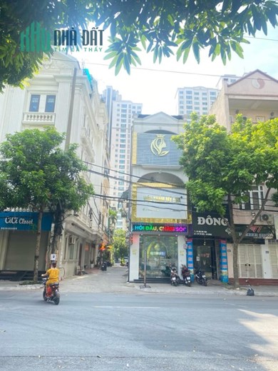 Chuyển vào SG nên mình cần chuyển nhượng spa Địa chỉ : 217 Đ. Tô Hiệu, Hà Cầu, Hà Đông, Hà Nội