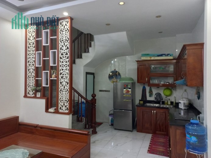 BÁN NHÀ 6 TẦNG THỤY PHƯƠNG LÔ GÓC 49M2, MT 4.5M, 4 PHÒNG NGỦ GẦN PHỐ, GIÁ 3.65 TỶ