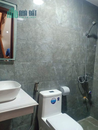 Bán Nhà Thụy Khuê Tây Hồ 7 Tầng Thang Máy Ô Tô Vào Nhà Giá 10,2 Tỷ.