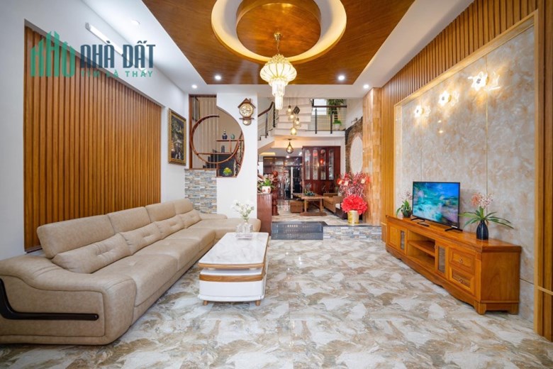 Cho thuê nhà 4 tầng 5PN khép kín , 6 phòng vệ sinh , mặt tiền đường an nhơn 7 , khu phố hàn quốc .