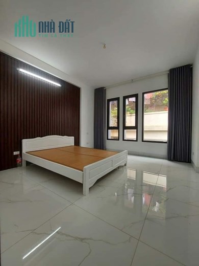 Bán nhà Việt Hưng, Lệ Mật 42m x 5T gara oto, kinh doanh giá nhỉnh 5 tỷ thương lượng LH: 0936123469