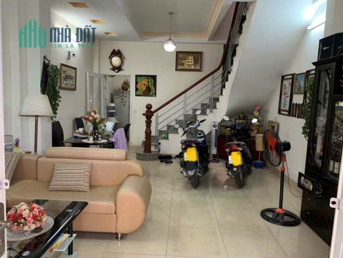 NHÀ BÁN SÁT MẶT TIỀN ĐƯỜNG - NGANG GẦN 5M - 3 TẦNG - ĐƯỜNG NGUYÊN HỒNG.GÒ VẤP.