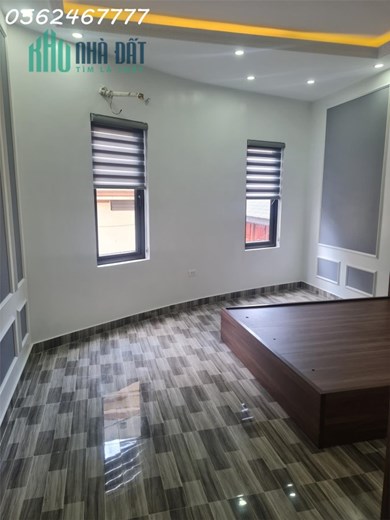 Bán nhà xây mới, độc lập 4 tầng x 62.6m2 mặt đường Kiều Sơn, giá 4.25 tỷ