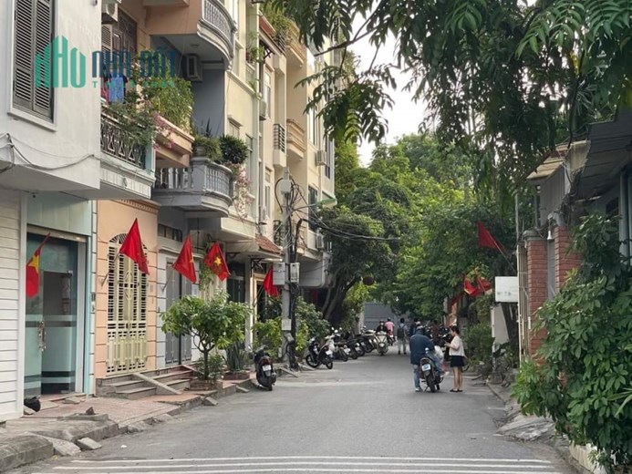 PHÂN LÔ QUÂN ĐỘI - PHỐ LÊ TRỌNG TẤN; 46M X 5 TẦNG. GIÁ 13 TỶ
