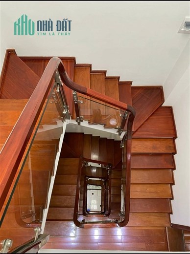 GÀ ĐẺ TRỨNG VÀNG - KIM GIANG - 45M 5T MT4 4.68 tỷ