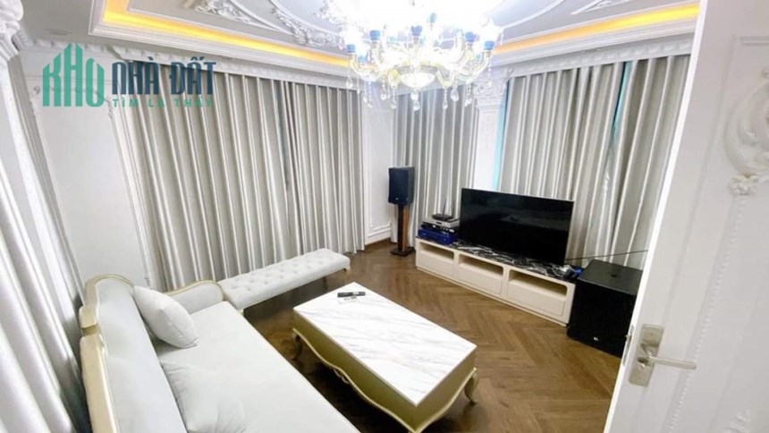 PHÂN LÔ VIP QUẬN ĐỐNG ĐA - PHỐ HOÀNG CẦU - NHÀ ĐẸP DÁT VÀNG ; 50M X 6 TẦNG. GIÁ 17 TỶ NHỈNH.