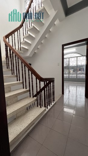 Bán nhà Nguyễn Đình Chiểu Q3 , 5 lầu,62 m2 
chỉ 13,5 tỷ