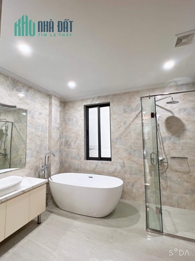 SANG XỊN  ! NGAY PHỐ ĐI BỘ KHU ĐÔ THỊ MỚI HẠ ĐÌNH ,NGÕ 214 NGUYỄN XIỂN -BÁN  BIỆT THỰ  ĐẸP NHƯ NGỌC