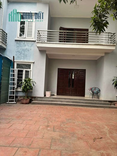 Rẻ, nhà Ngô Gia Tự, Long Biên, 209m, chỉ từ 46tr/m, lô góc thoáng, oto tránh, gần chợ