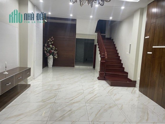 BÁN NHÀ PHỐ VĨNH PHÚC, 80M2, 7 TÂNG, THANG MÁY, 25 TỶ.