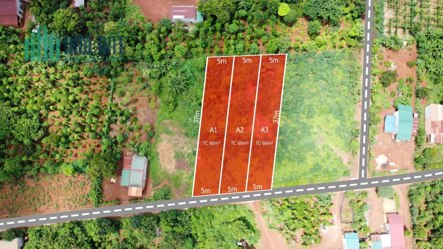 Bán 185m2 đất đẹp thanh khoản tốt tại Dak Lak SHR chỉ 190tr. Lh:0935971747.