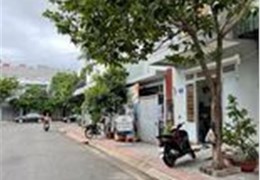 BÁN LÔ ĐẤT NGANG 9.5M TẶNG 2 CĂN NHÀ, KHU NỘI BỘ, PHƯỜNG THẮNG NHẤT