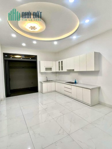 Bán Nhà HXT Thông Khuông Việt, Tân Phú, 87m2, 5 Tầng Thang Máy, Sổ Nở Hậu, Chỉ 11 Tỷ TL.
