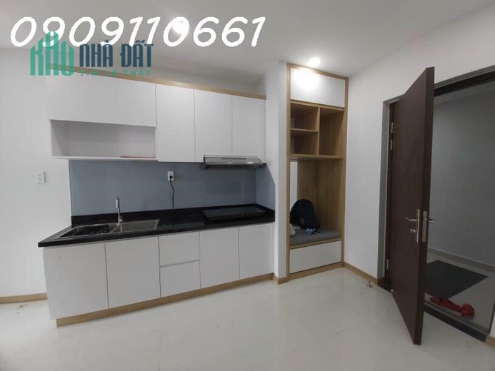Cho thuê căn hộ Bcons Miền Đông 1PN tầng 23, view đường tàu. Thoáng mát.