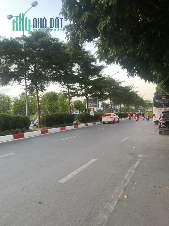 Trần Vỹ 56m², 3 tầng, MT 7m, giá 16.5 tỷ Cầu Giấy. Mua liên hệ: O94lO7l689