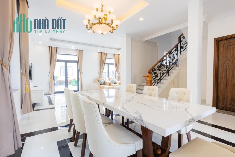 Bán biệt thự khu Royal Villa Đà Lạt chỉ 12 tỷ